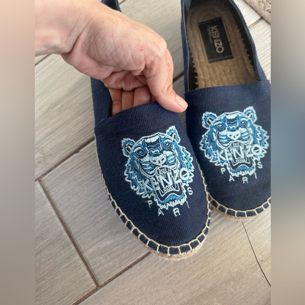 Kenzo Navy Blue Espadrilles with Embroidered Tiger